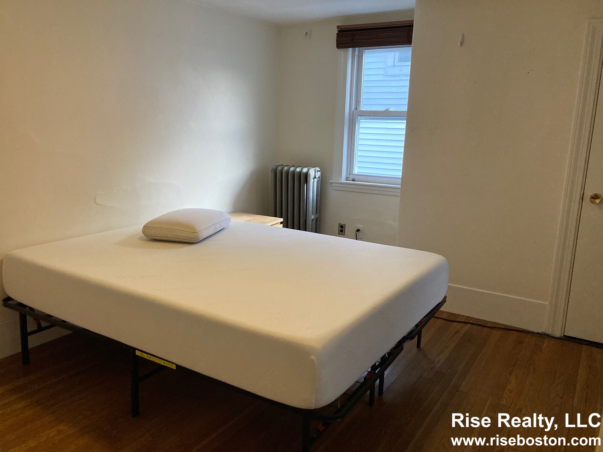 216 Norfolk St, The Port