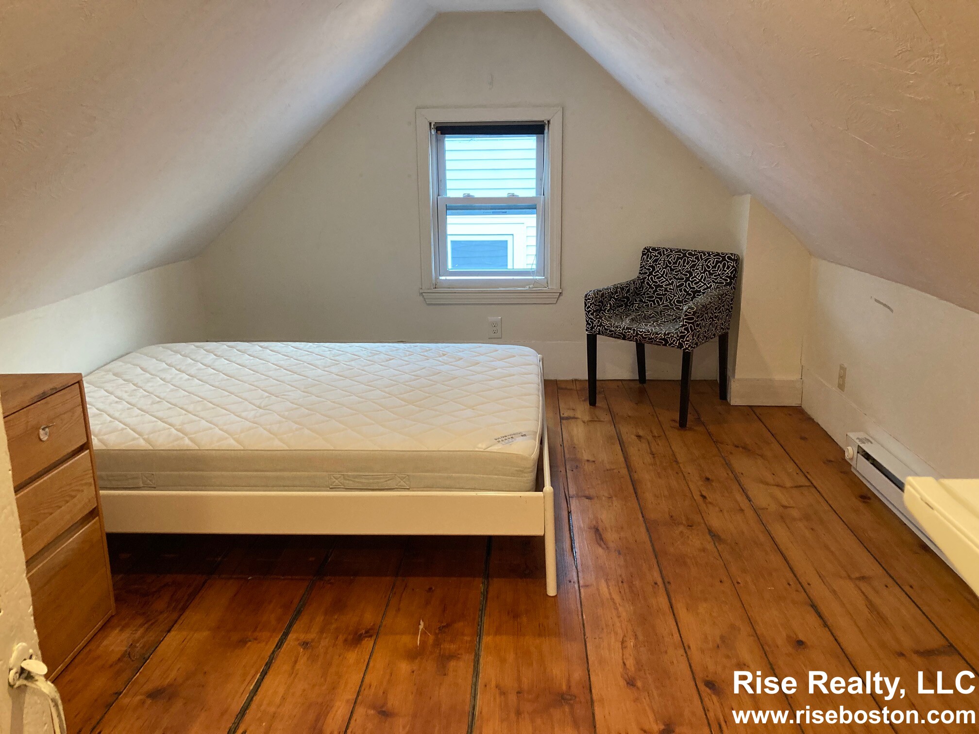 216 Norfolk St, The Port