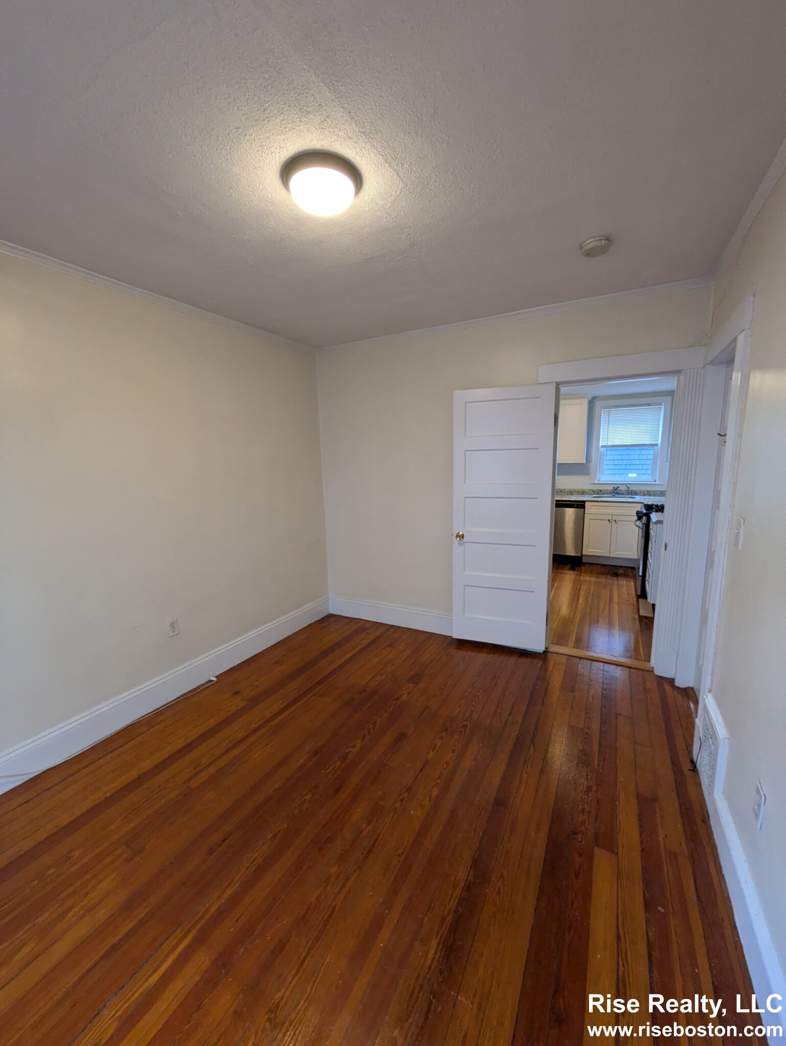 49 Montfern Ave, Brighton