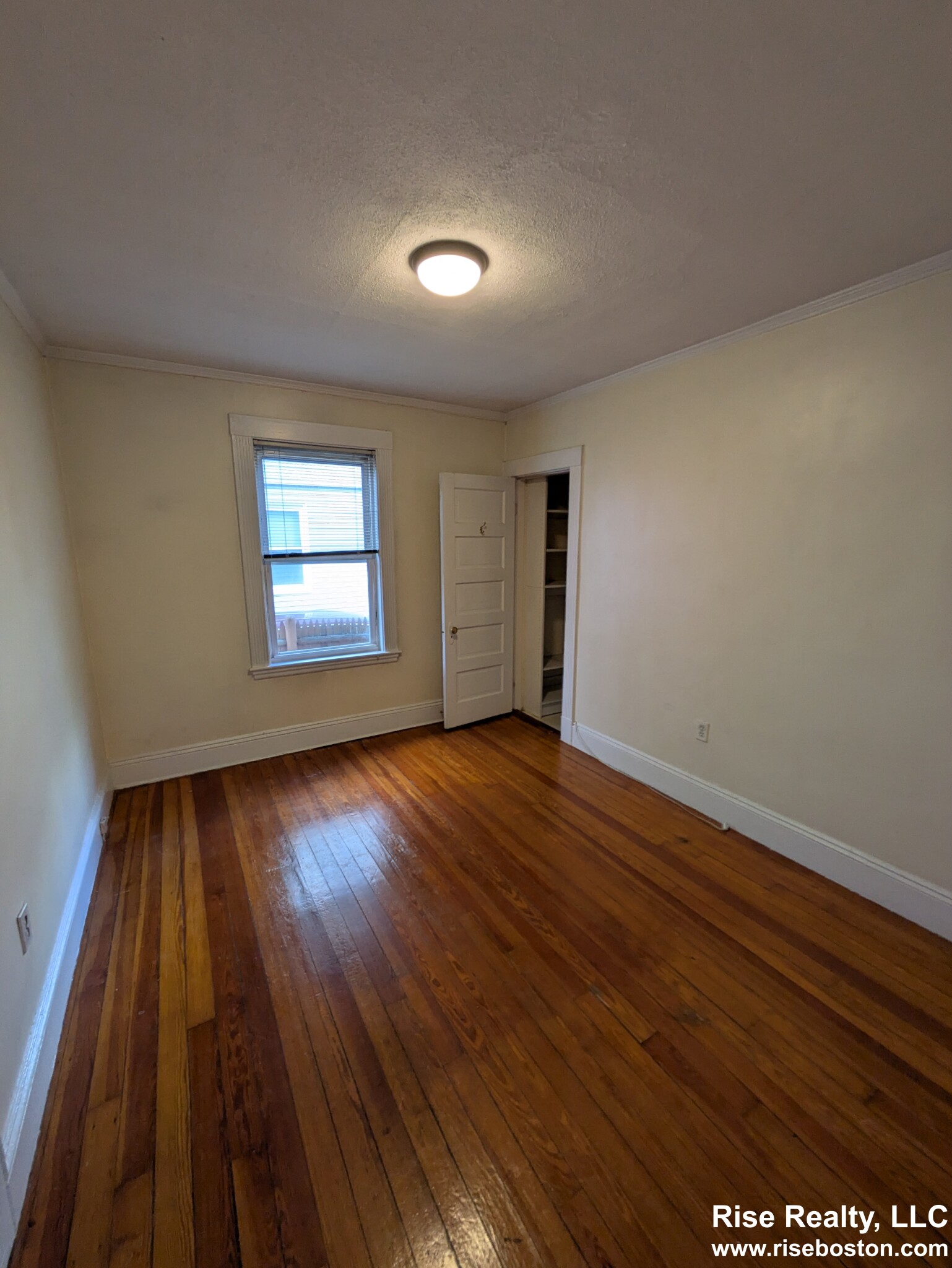 49 Montfern Ave, Brighton