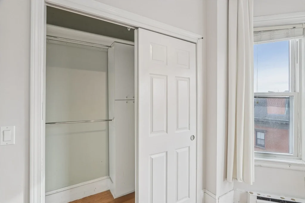 583 Massachusetts Ave, Roxbury