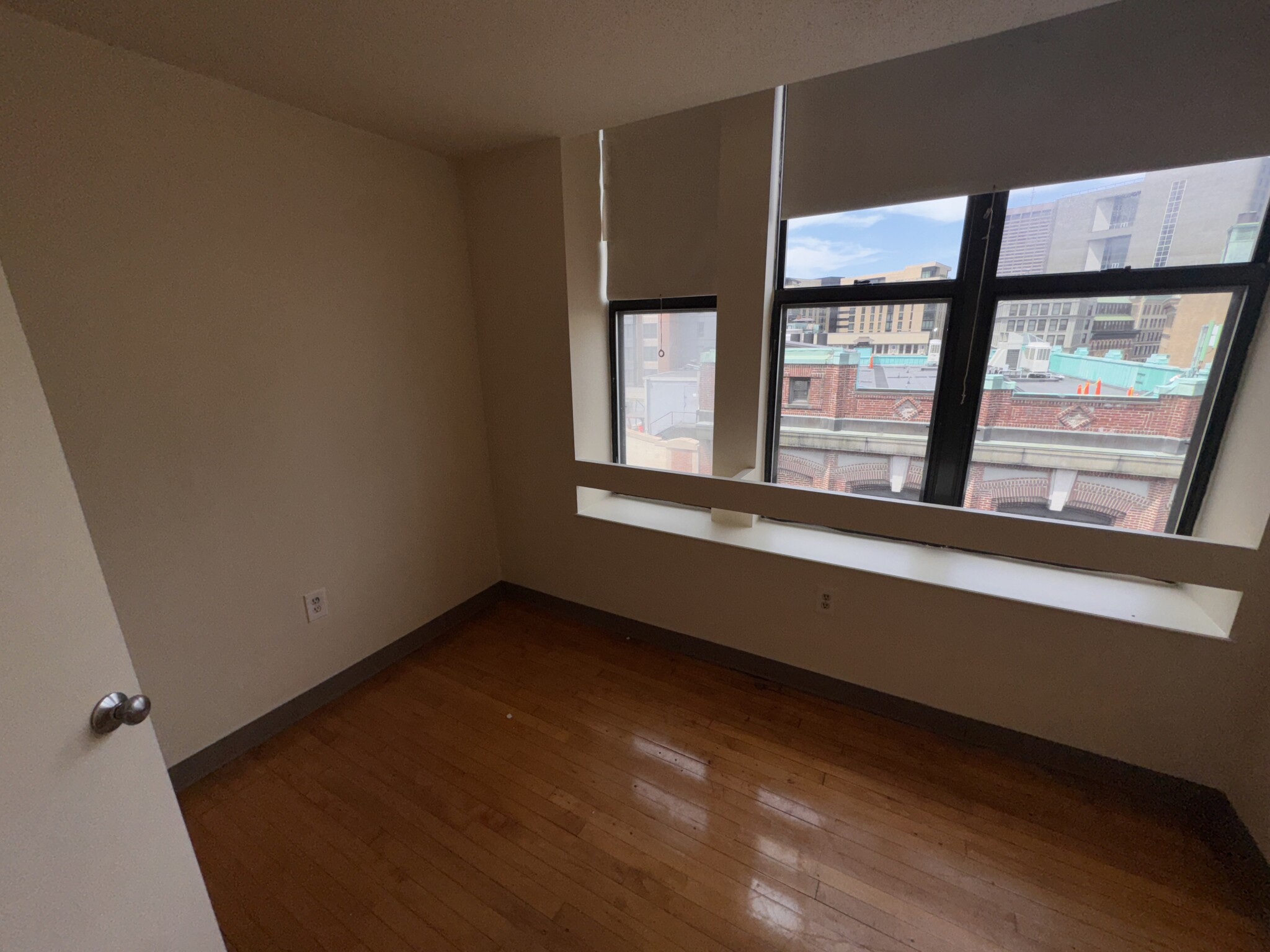 65 Harrison Ave, Chinatown