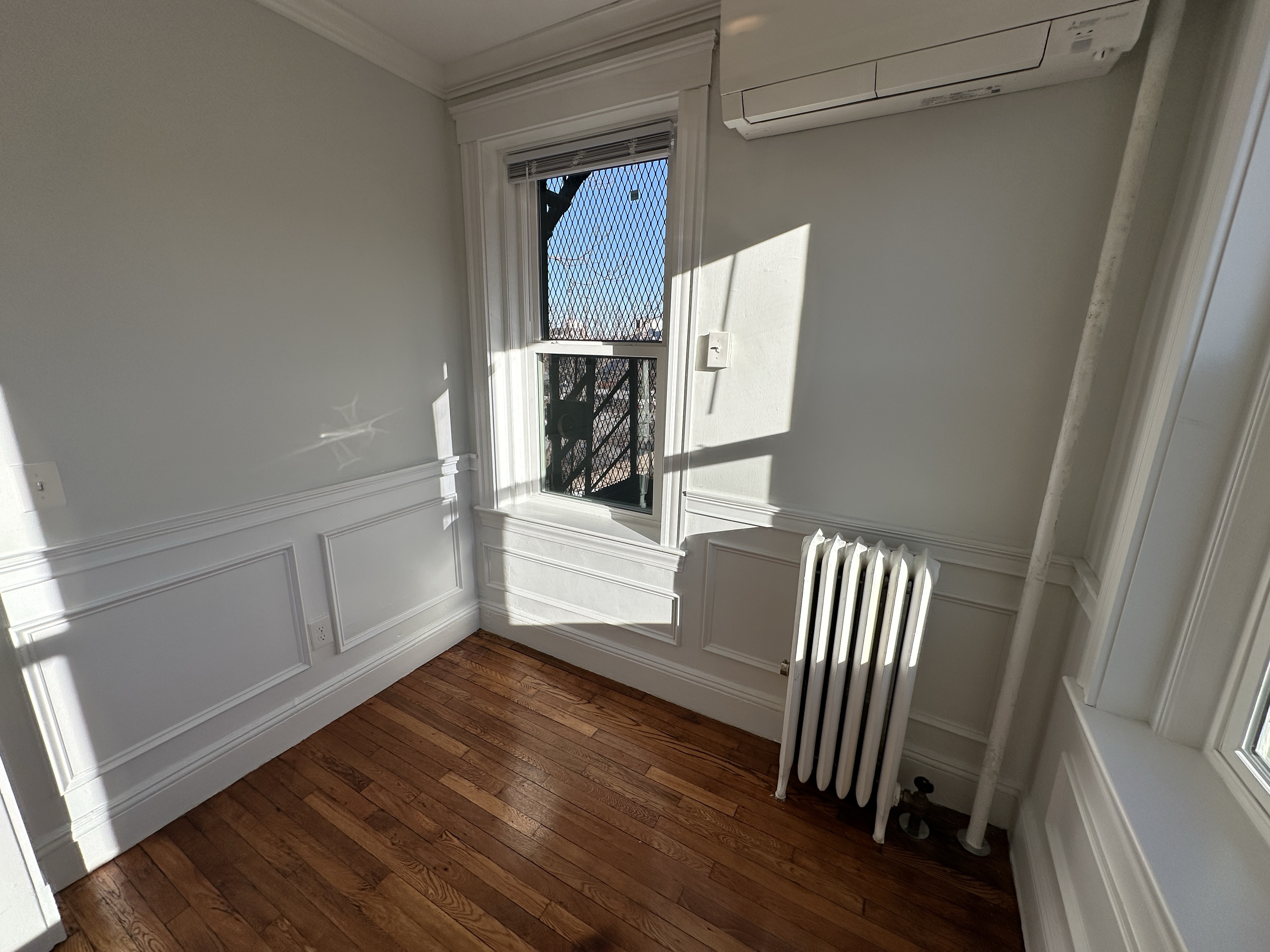 49 Worthington St, Mission Hill