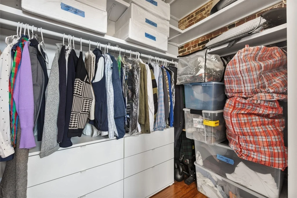 320 West 2nd St, South Boston