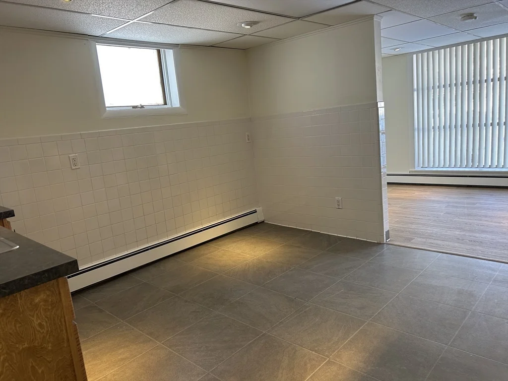 200 Main Street Apt 1, Spencer