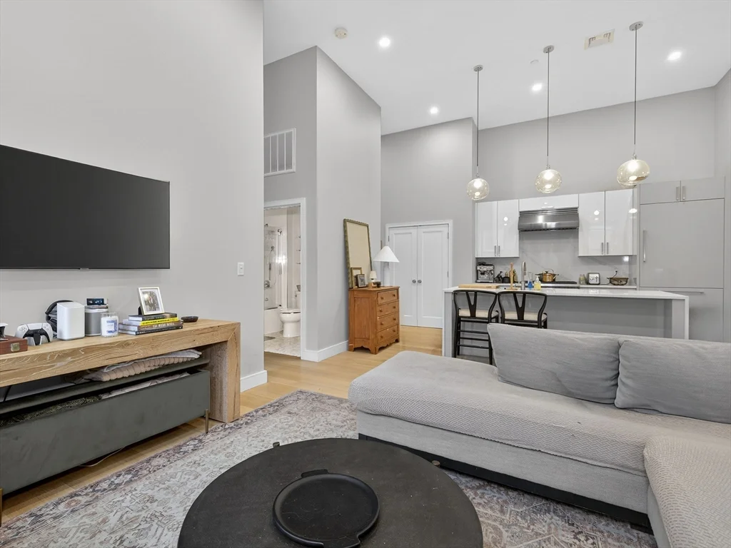 355 Congress St, South Boston