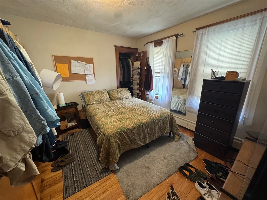 198 School St, Watertown