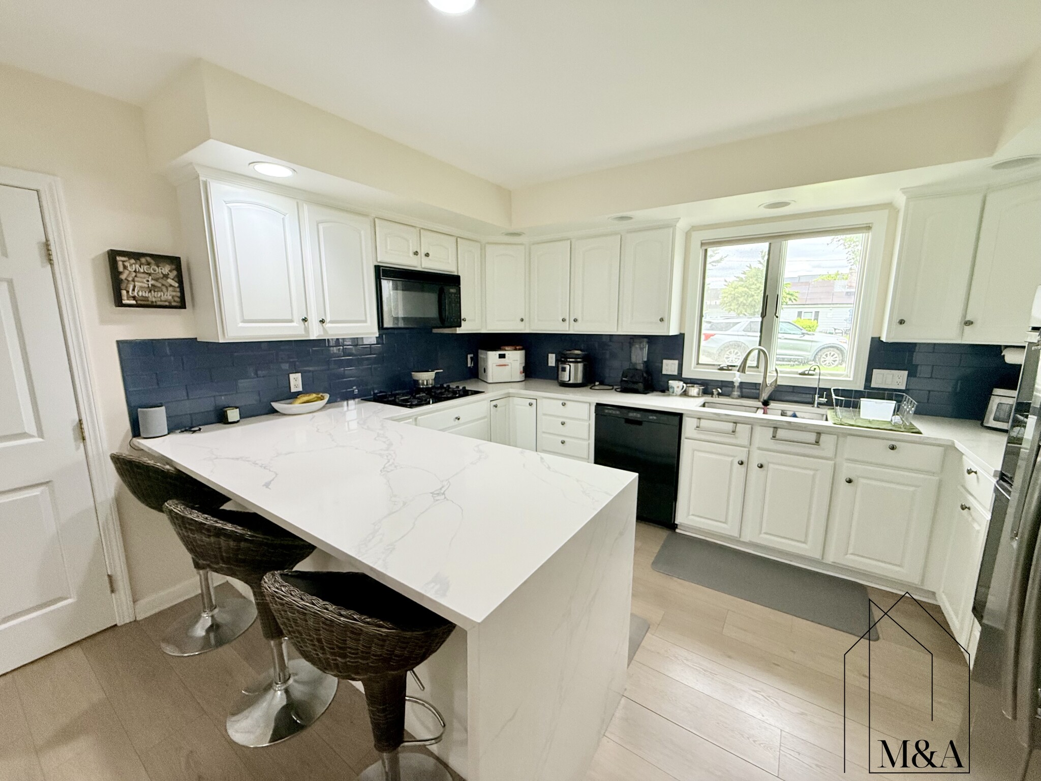 16 Avery Path, Oak Hill