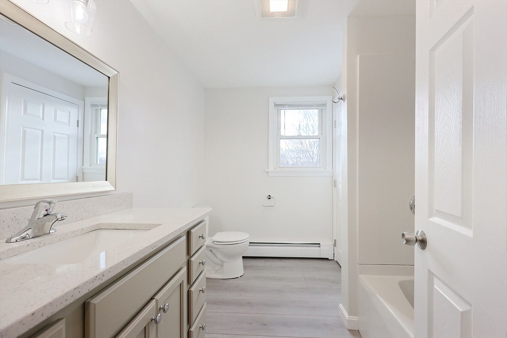 23 Hunt St, Nashua