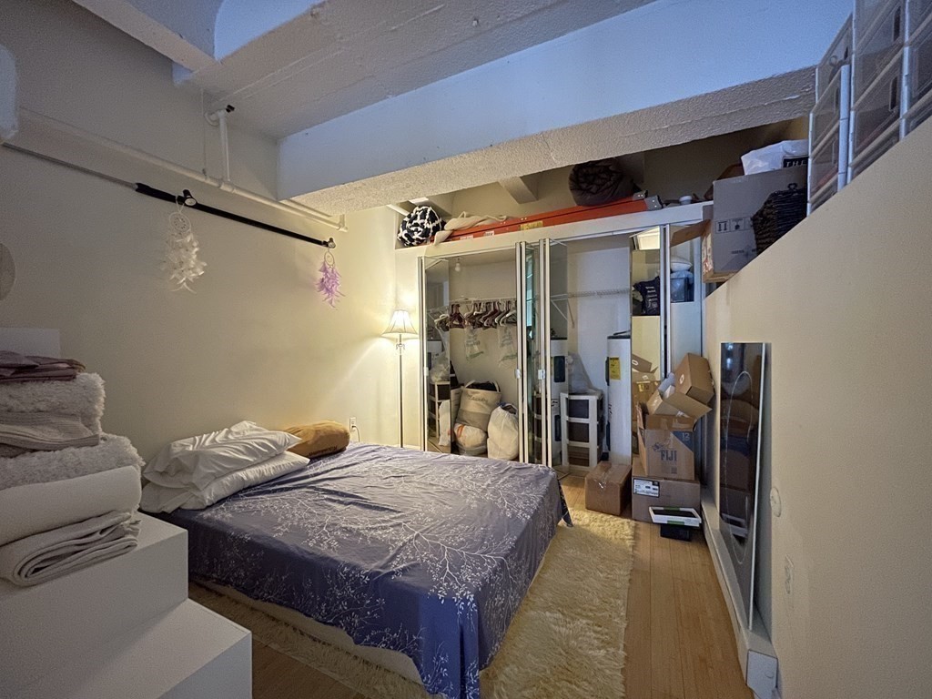 12 Stoneholm St, Fenway