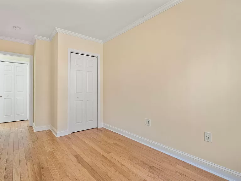 2 bed, 1.5 bath apartment for rent at 252 Independence Unit 252, Brighton — photo 2 of 20