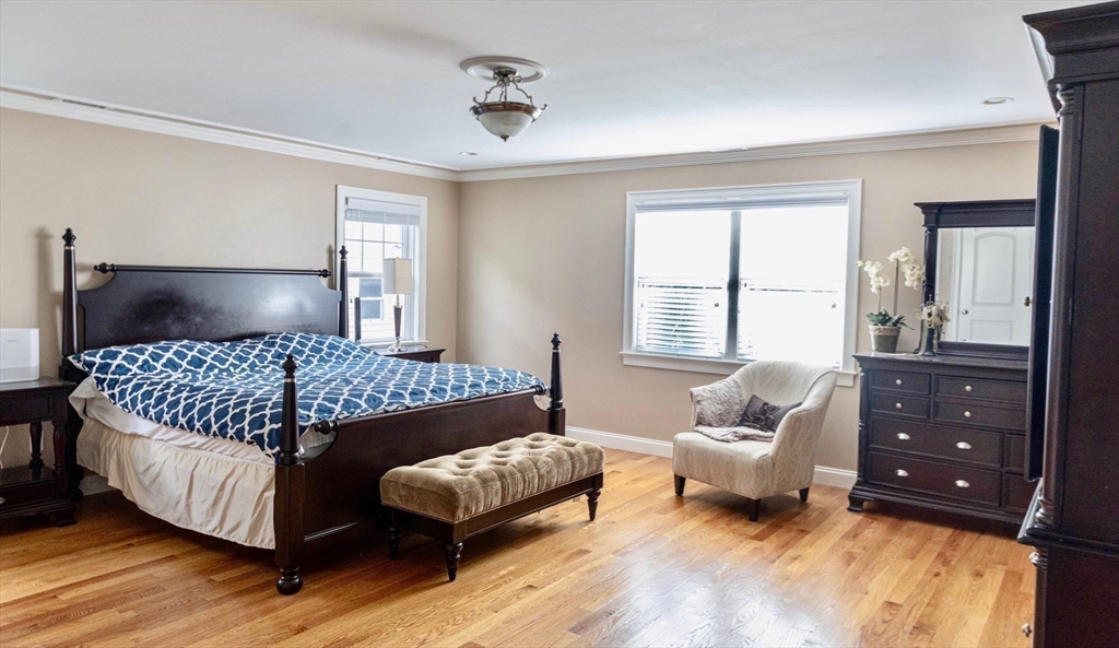 75 Bourne St, Newton