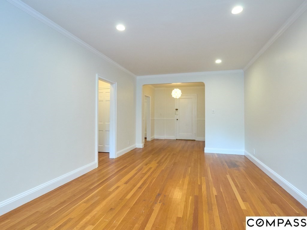 16 Ware St, Harvard Square