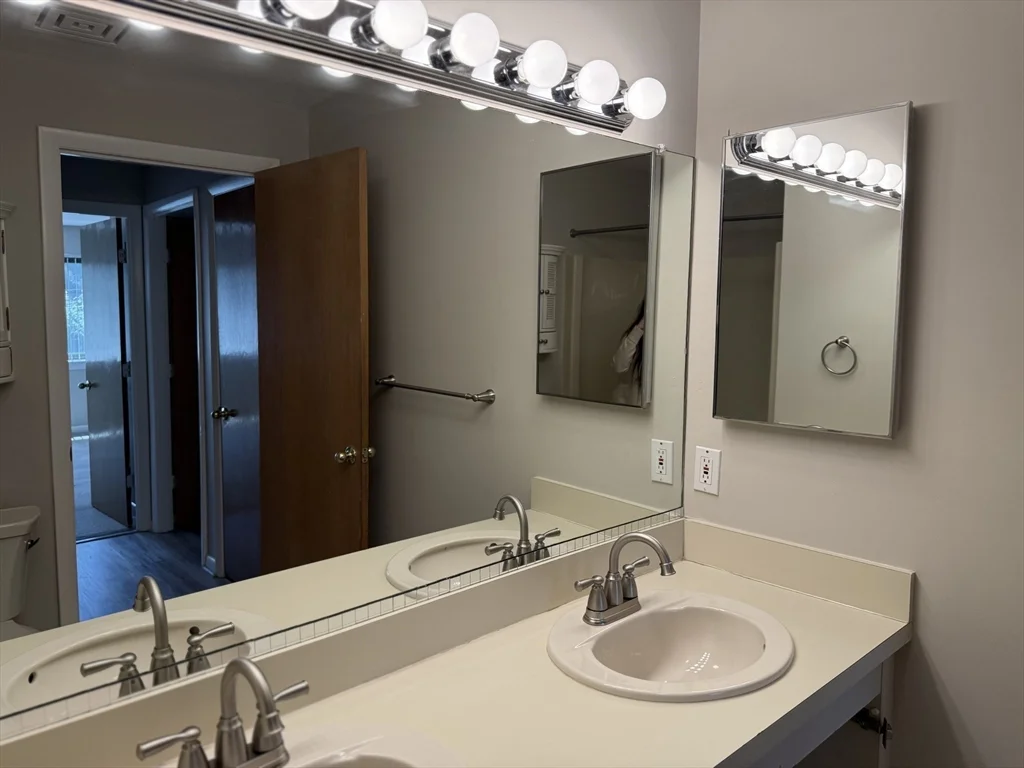 1 Carey Circle, Revere