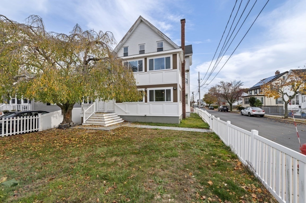 129 Lynnway, Revere