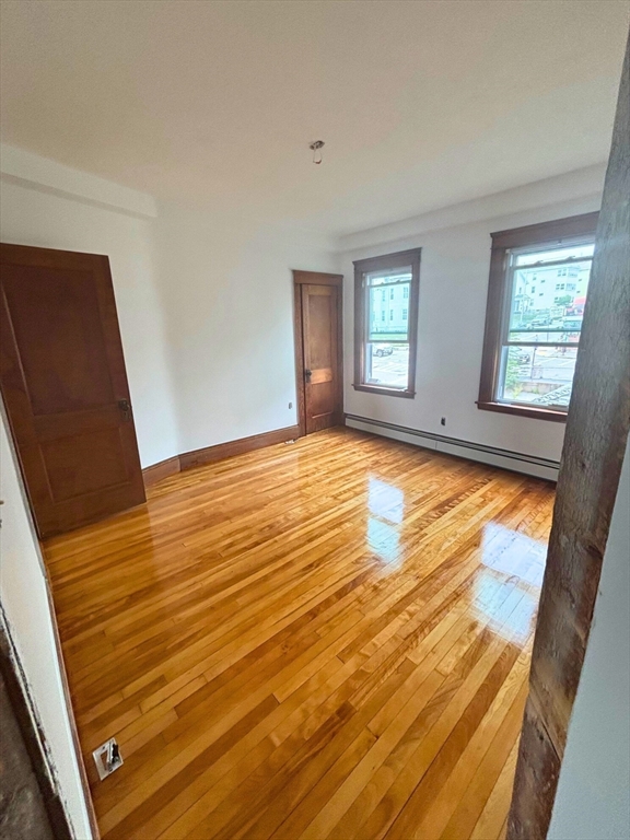 183 Vernon, Worcester