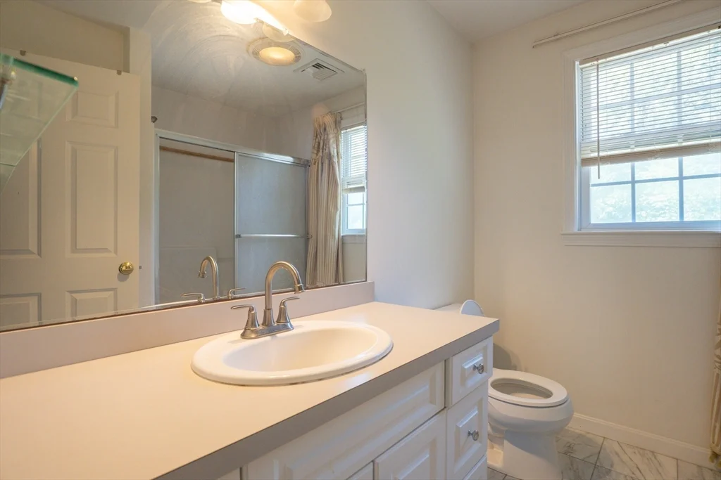 30 Briarcliff Dr, Auburn