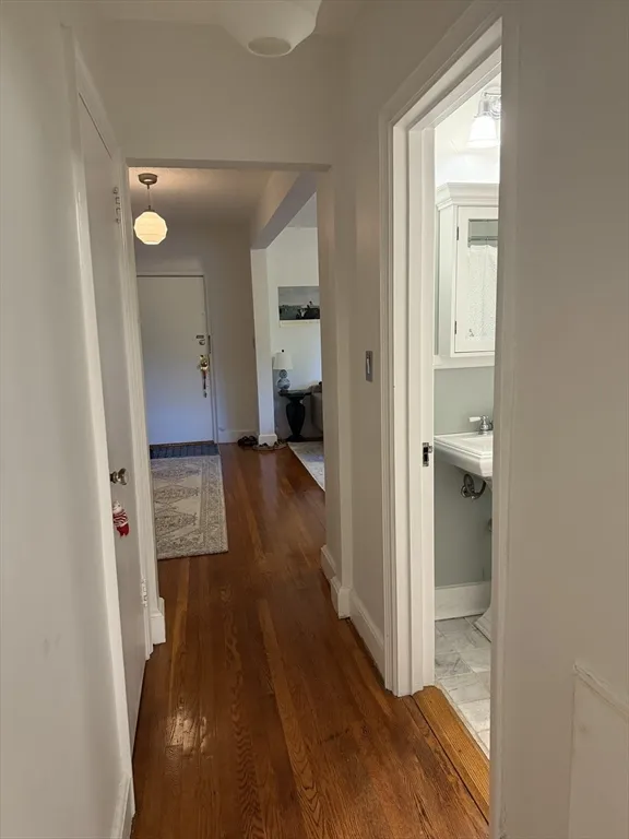 65 Strathmore Rd, Brighton