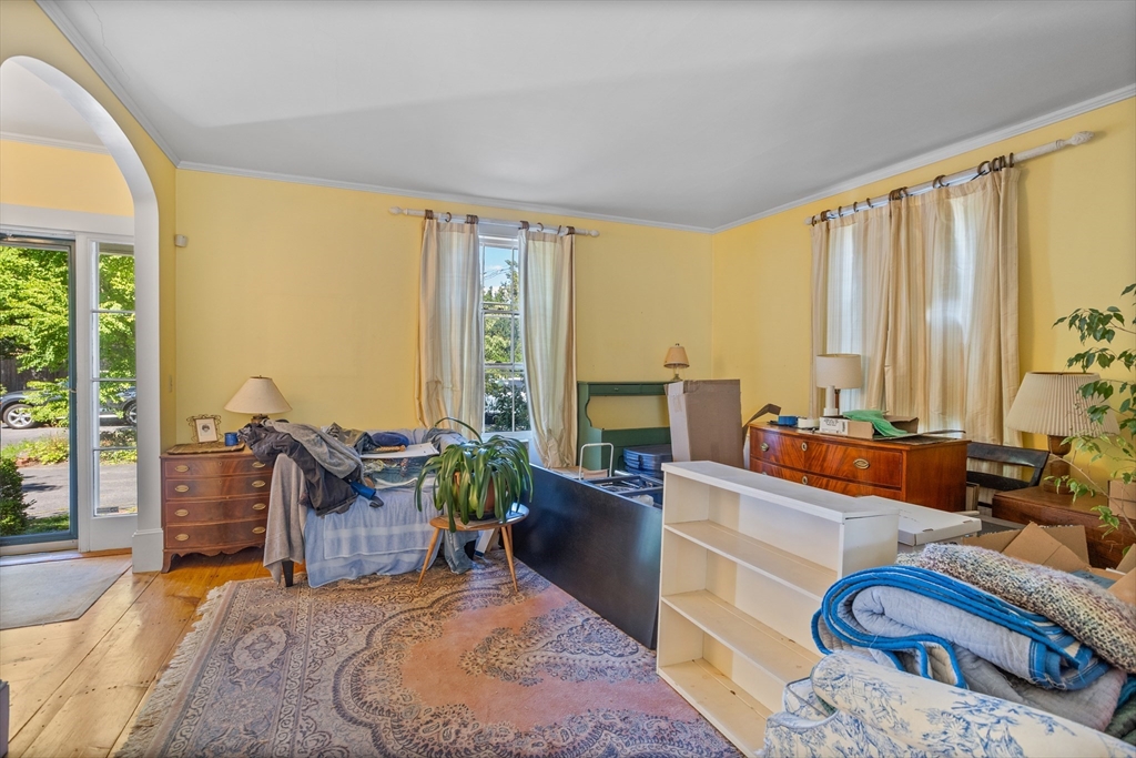 362 King St, Littleton