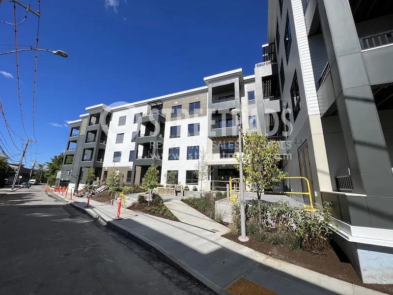 199 Gardner St, West Roxbury