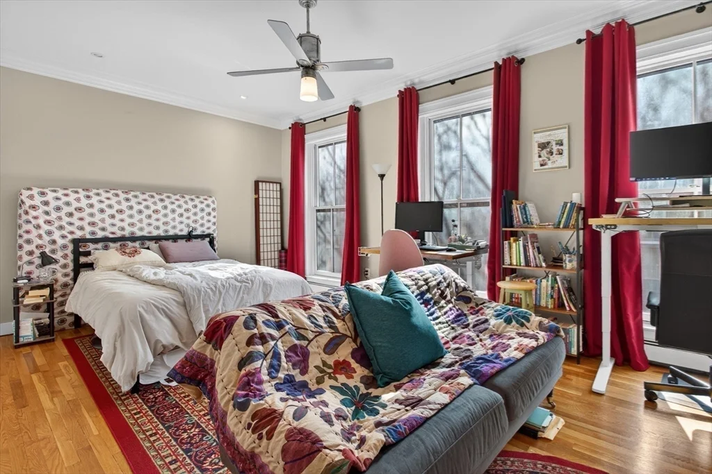 15 Mt Vernon St, Charlestown