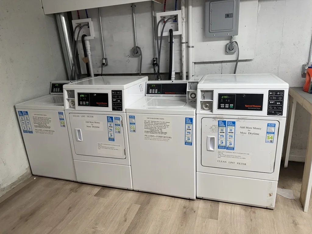 176 Court St, Downtown