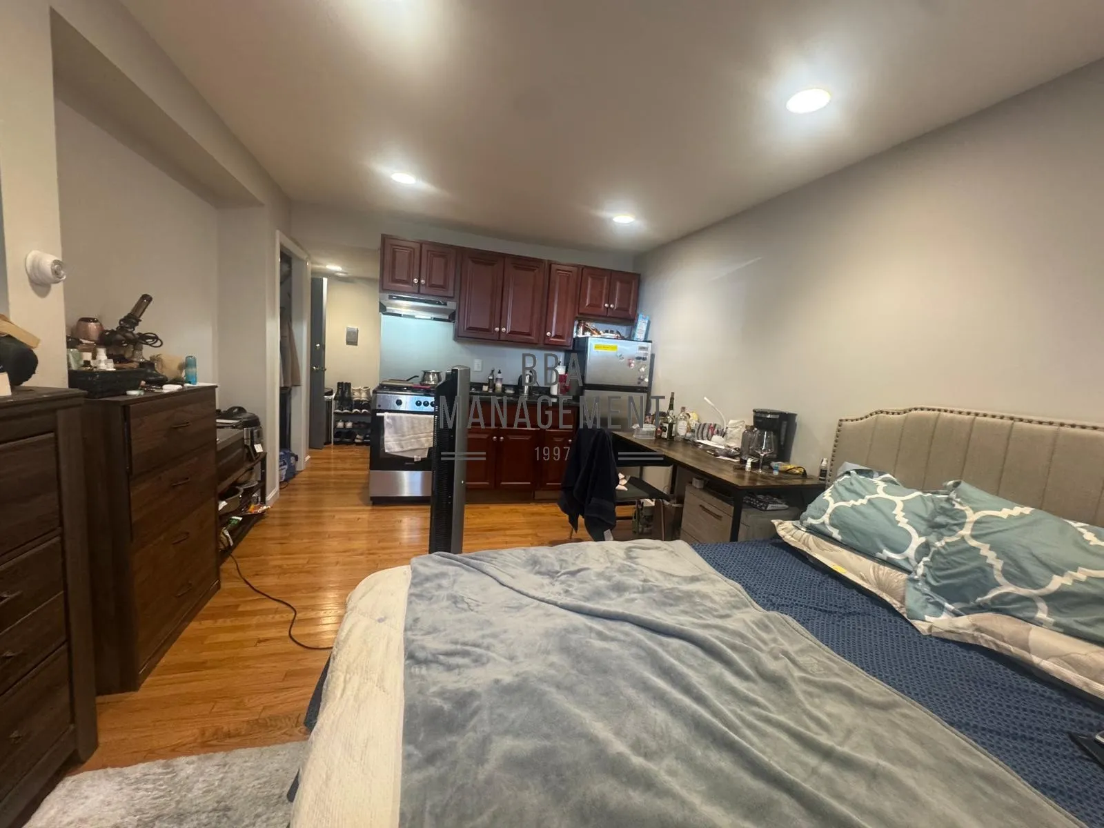 98 Strathmore Rd, Brighton