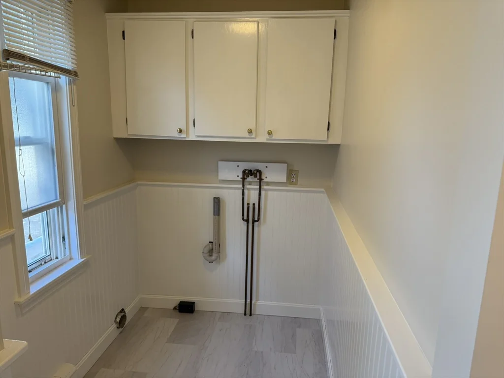 2 Fremont St, Downtown