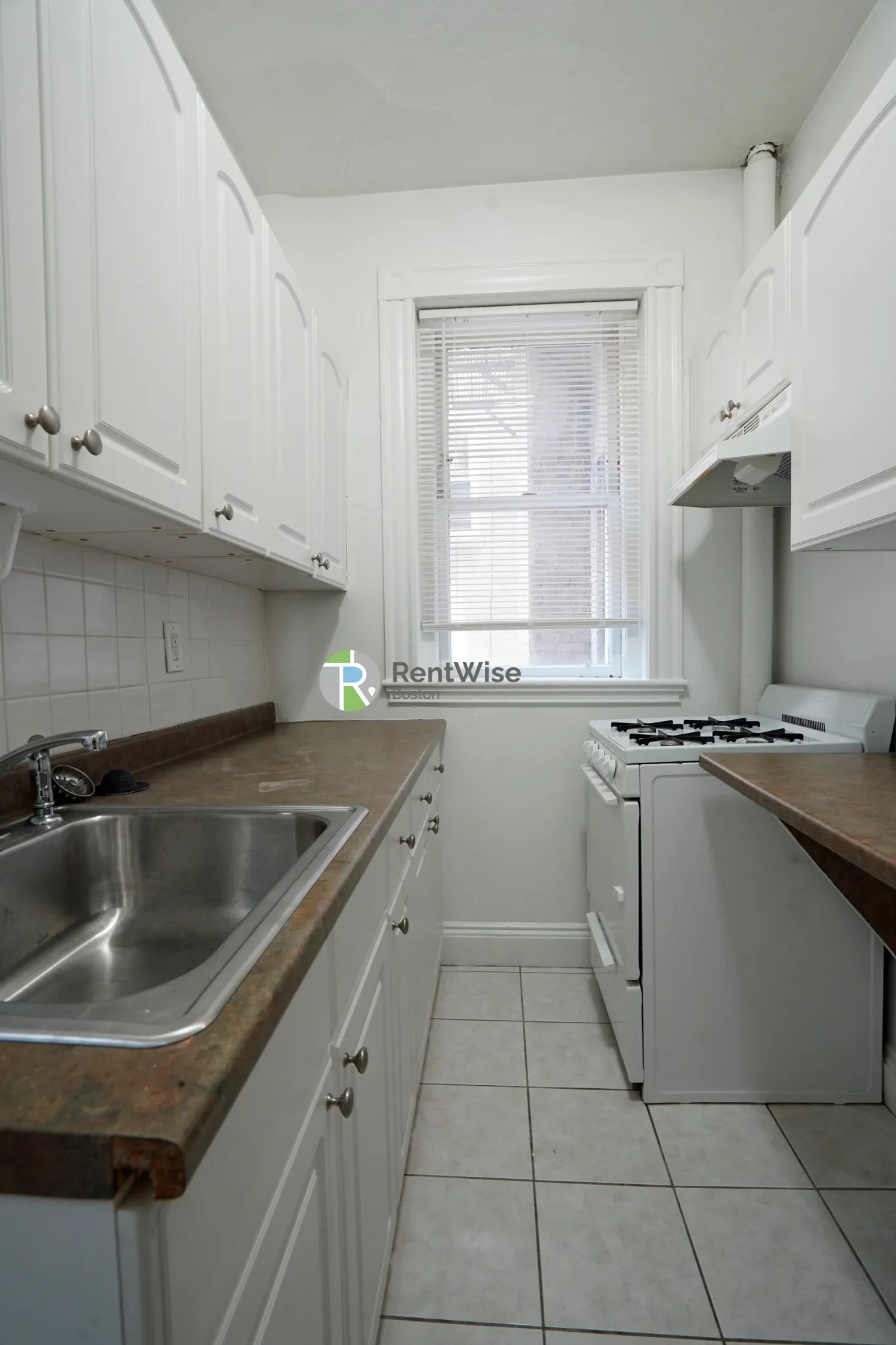 10 Orkney Rd, Brighton