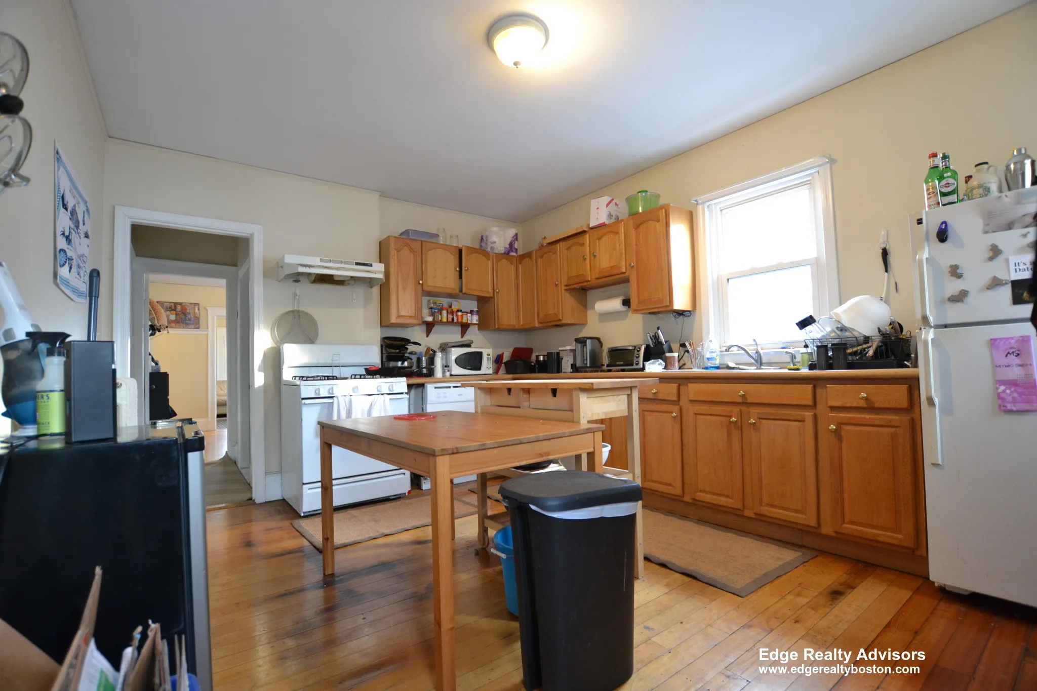 50 Atkins St, Oak Square