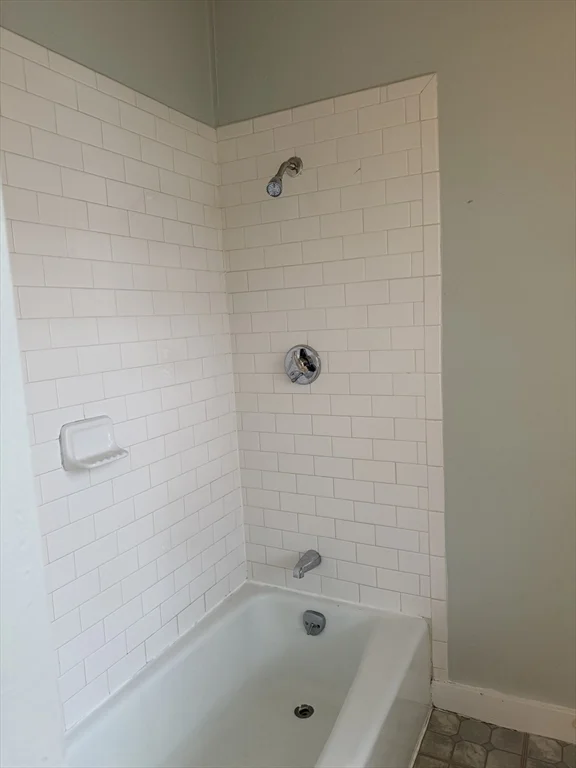 34 Titcomb, Newburyport