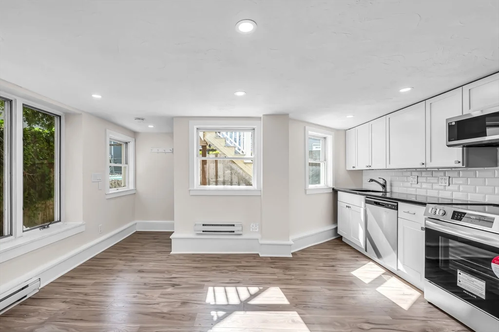 465 East Eight, South Boston