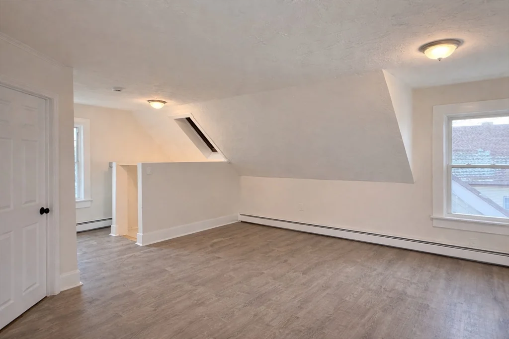 75 Haviland Ave, Lynn