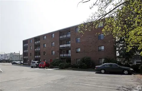 175 Adams St, Nonantum