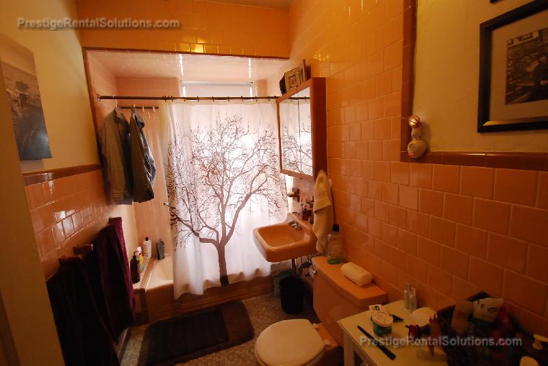 1822 Beacon St, Brookline