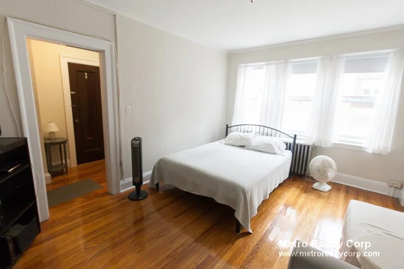 89 Strathmore Rd, Brighton