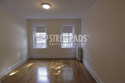 115 Kilsyth Rd, Brighton