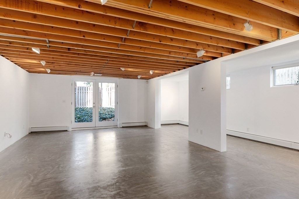 5 bed, 4+ bath apartment for rent at 15 Kelley St Unit 15, Porter Square — photo 7 of 29
