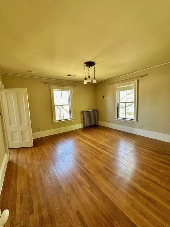 984 Chestnut St, Newton Upper Falls