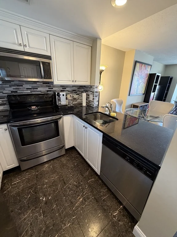 10 Museum Way, East Cambridge