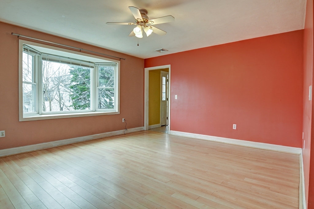 3 bed, 2 bath apartment for rent at 31 Westford St Unit 31, Quincy — photo 9 of 19