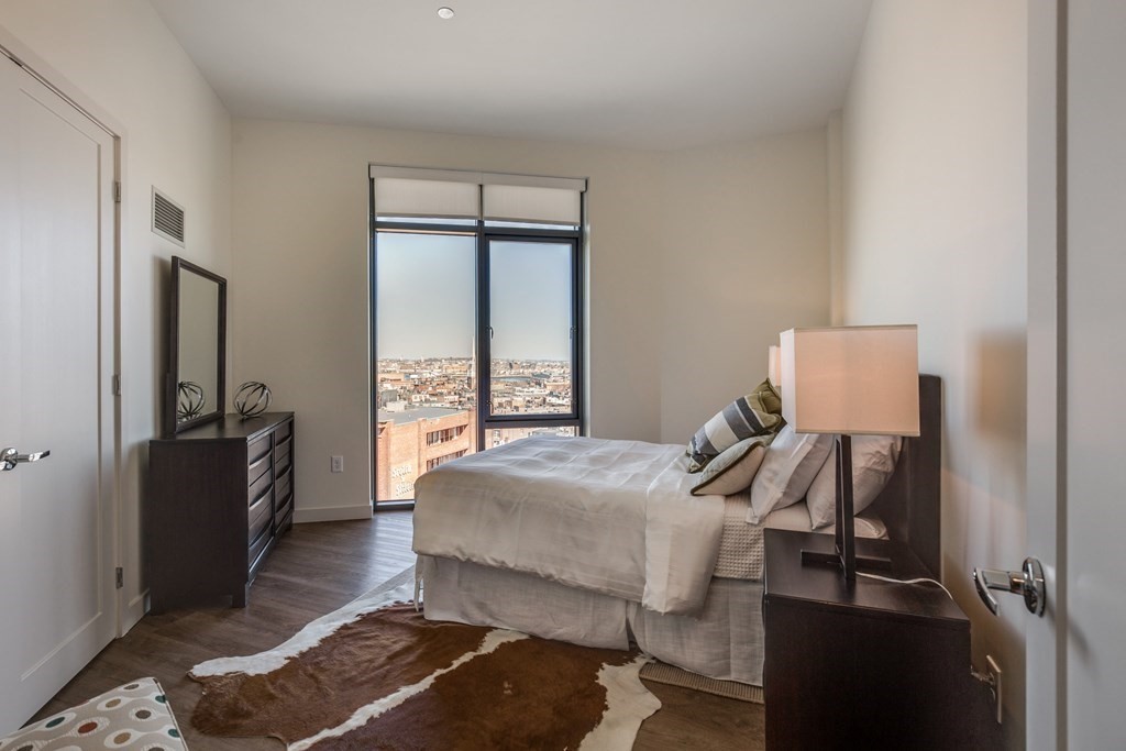 2 bed, 2 bath apartment for rent at 1 Canal St Unit 1115, North End — photo 8 of 13