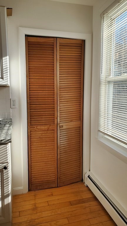 3 bed, 1 bath apartment for rent at 155 Centre Unit 3, Roxbury — photo 8 of 18