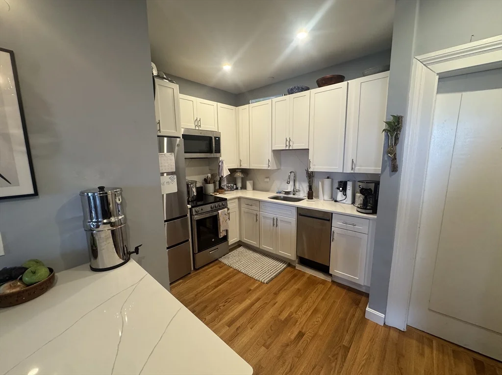 464 Beacon St, Back Bay