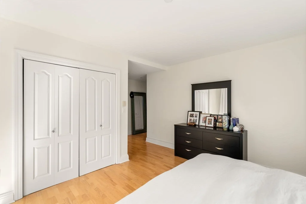 1 Huntington Ave, Back Bay