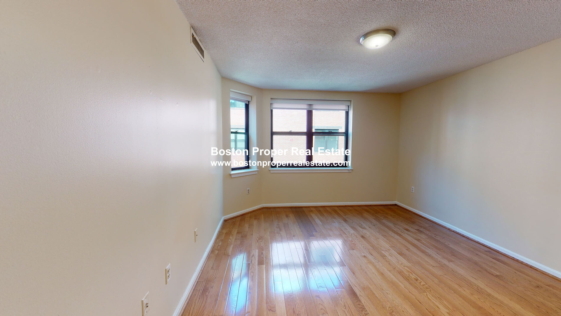 32 Garrison St, Back Bay