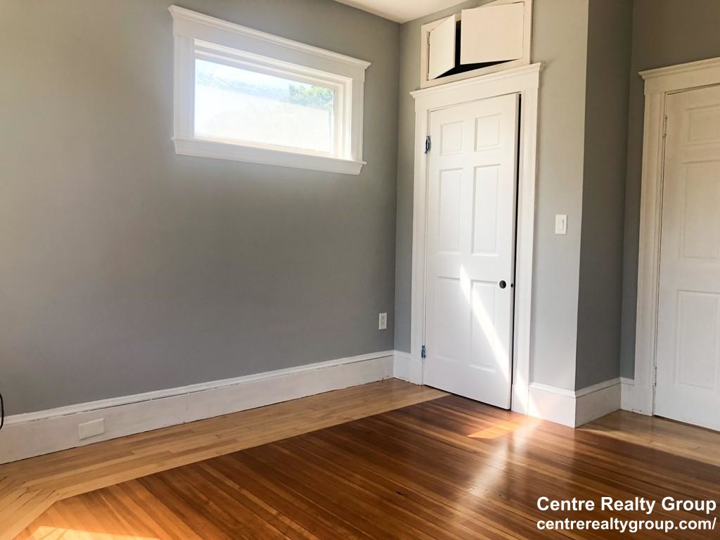 4843 Washington, West Roxbury