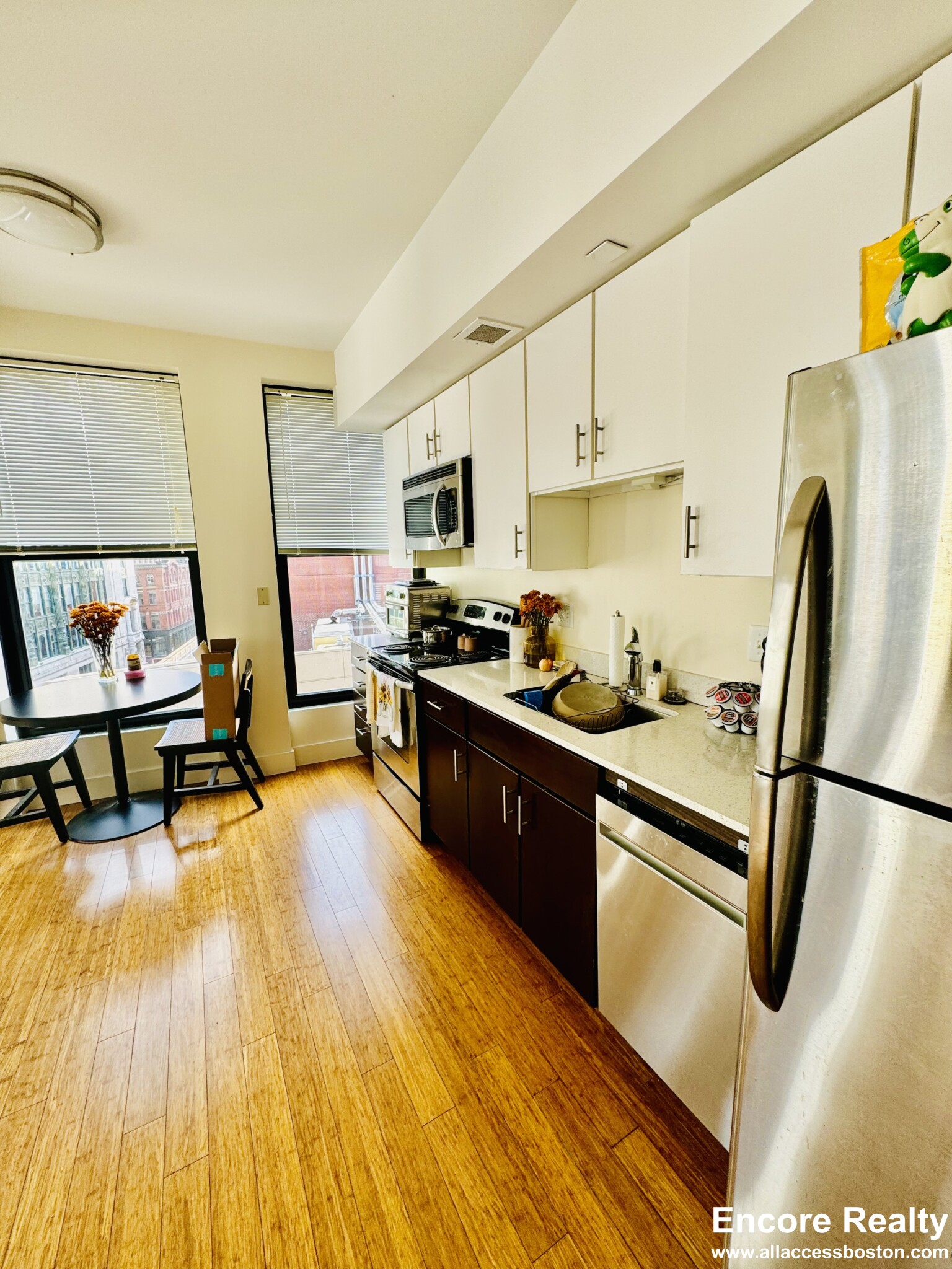 8 Winter St, Downtown