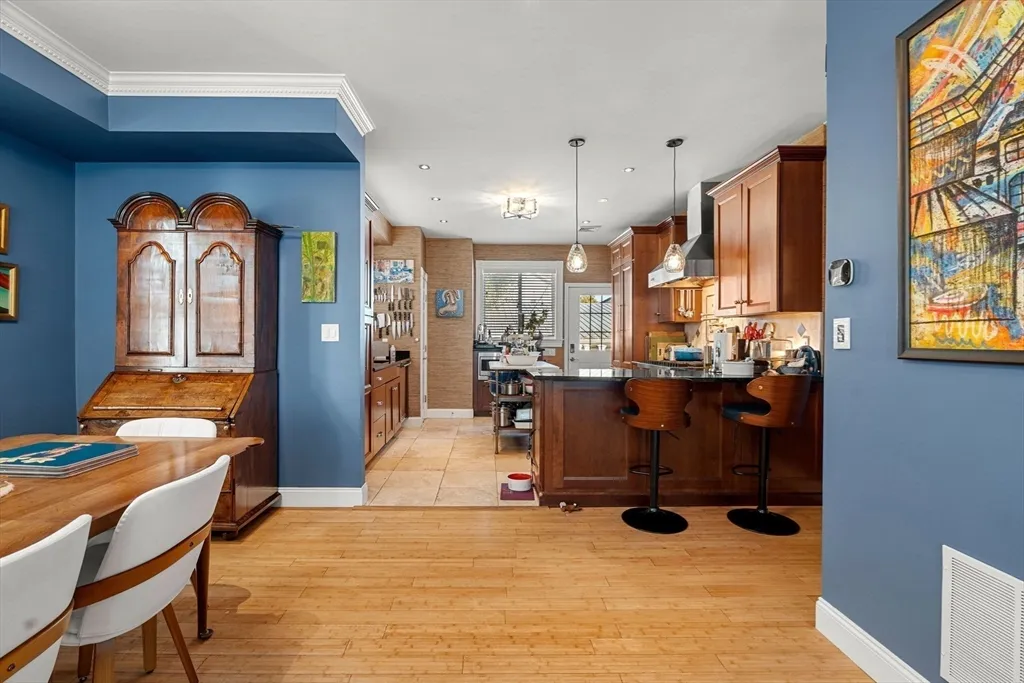 7 Horton St, Newburyport