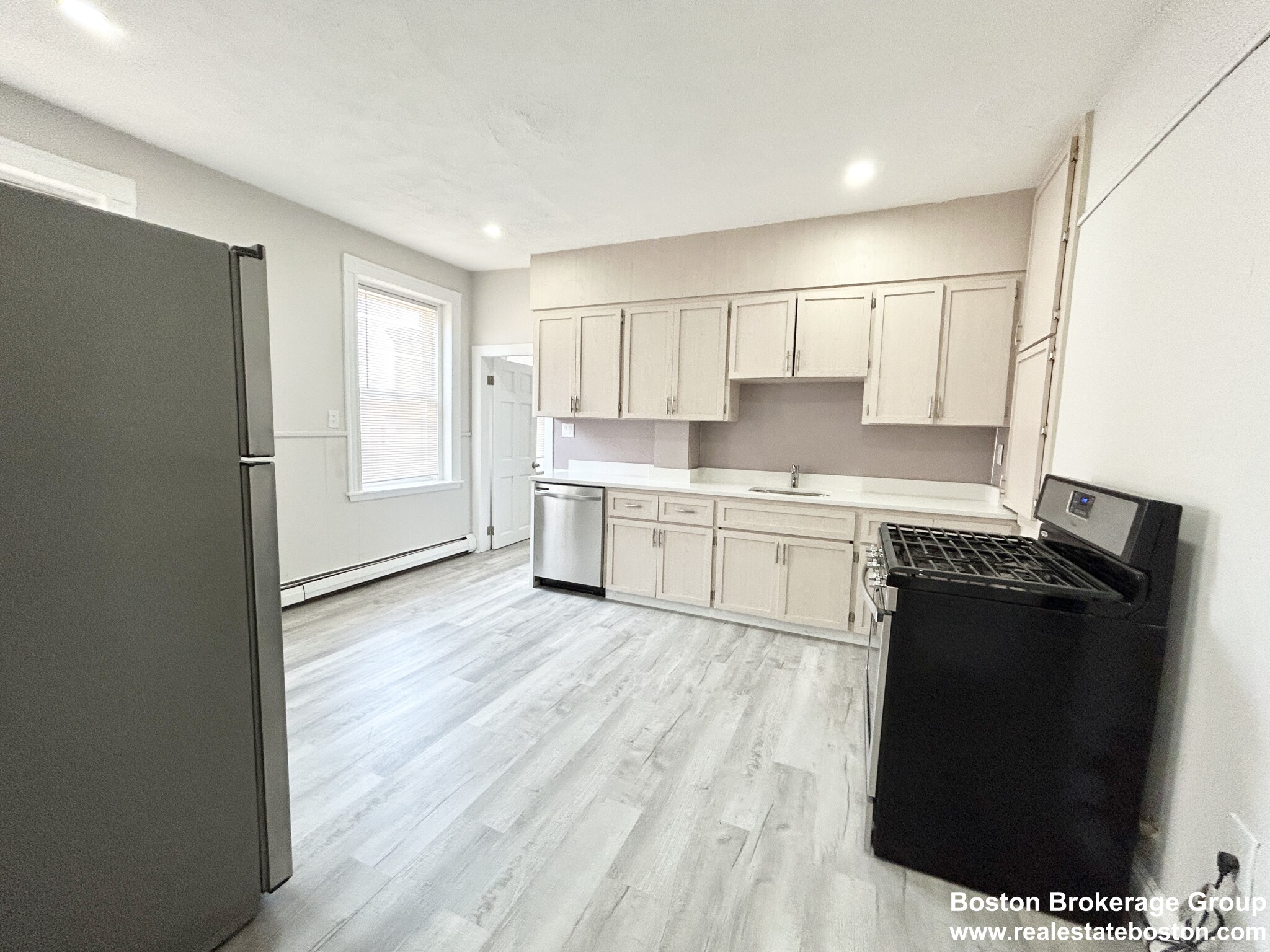 165 Gove St, East Boston